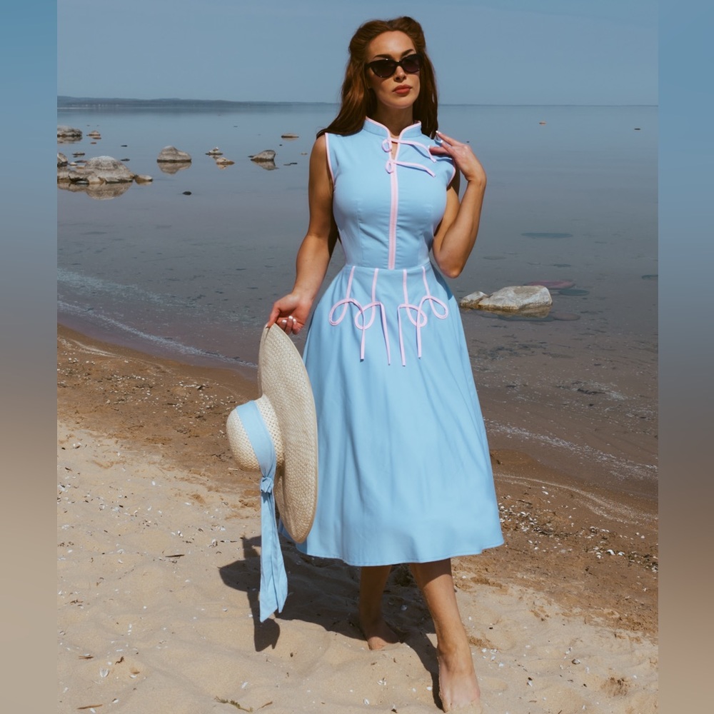 Vintage Reproduction 50s Whimsical Swing Dress - Powder Blue 🎠